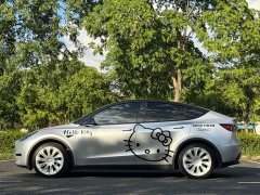 Tesla Model Y Rear-Wheel Drive - ფოტო 3