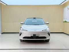 IM Motors Zhiji LS6 Lingxi Intelligent Driving Edition - ფოტო 2