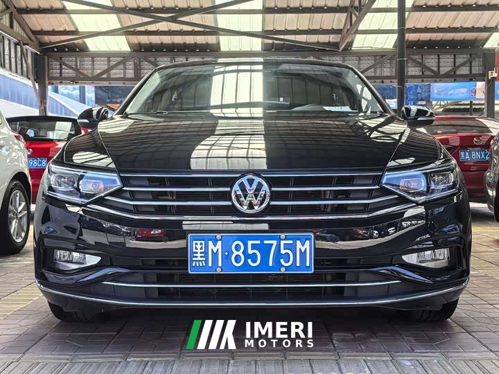 Volkswagen Magotan 2020 280TSI DSG Advance - ავტომობილი ჩინეთიდან