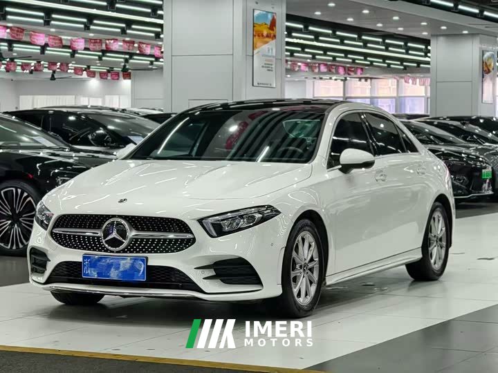 Mercedes-Benz A-Class A 200 L Sport Sedan Fashion Edition