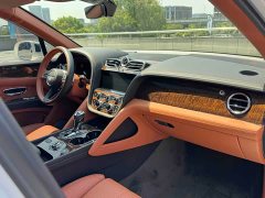 Bentley Bentayga 2021 4.0T V8 - ფოტო 19