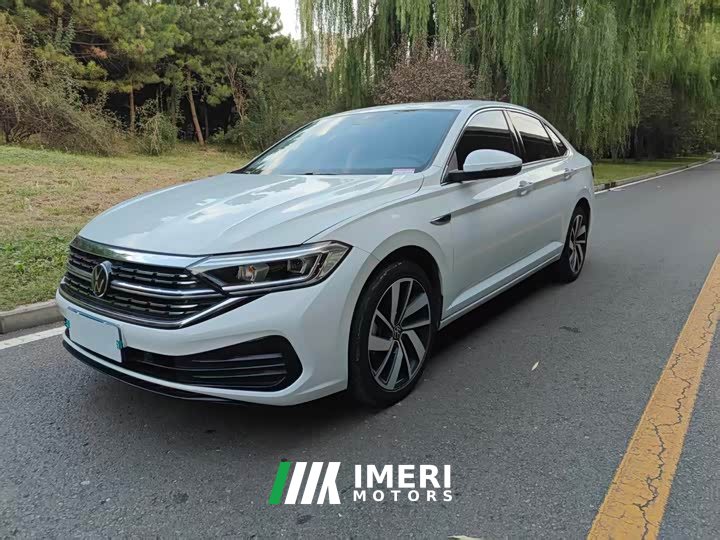 Volkswagen Sagitar 300TSI DSG Excellence Edition