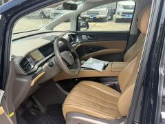 Denza D9 2022 EV 600 AWD Premium - ფოტო 7