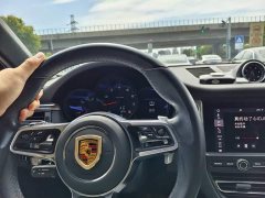 Porsche Macan 2.0T - ფოტო 2