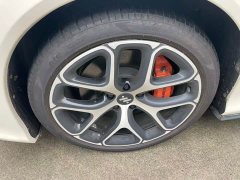 IM Motors Zhiji L6 Ultra - ფოტო 9