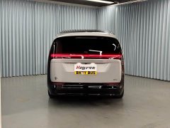 Li Auto Li Xiang MEGA Ultra - ფოტო 10