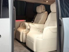 Li Auto Li Xiang MEGA Ultra - ფოტო 6