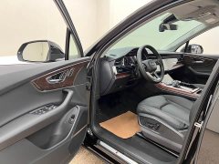 Audi Q7 55 TFSI quattro S line Sport - ფოტო 12