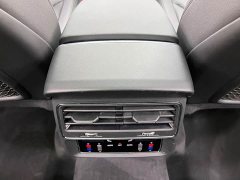 Audi Q7 55 TFSI quattro S line Sport - ფოტო 17