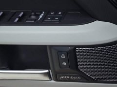 Land Rover Defender Facelift 110 3.0T P400 Dark Edition - фото 11