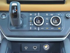 Land Rover Defender Facelift 110 3.0T P400 Dark Edition - фото 8