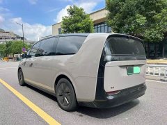 Li Auto Li Xiang MEGA 2024 Ultra - ფოტო 3