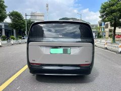 Li Auto Li Xiang MEGA 2024 Ultra - ფოტო 4