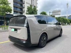 Li Auto Li Xiang MEGA 2024 Ultra - ფოტო 5