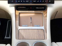 AITO M7 Pure Electric Ultra AWD 5-Seater with 896-Channel LiDAR - ფოტო 19