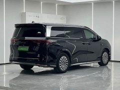 BYD Xia DM-i 1.5T 180km Excellence - ფოტო 3