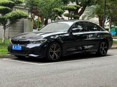 BMW 3 Series 325i M Sport Night Edition Package - ფოტო 1