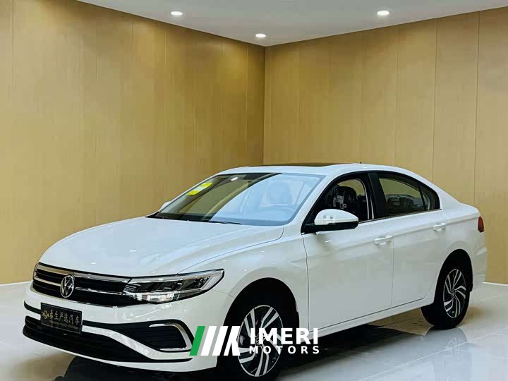 Volkswagen Bora 200TSI DSG Comfort Navigation Edition - ავტომობილი ჩინეთიდან