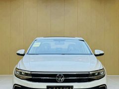 Volkswagen Bora 200TSI DSG Comfort Navigation Edition - ფოტო 2