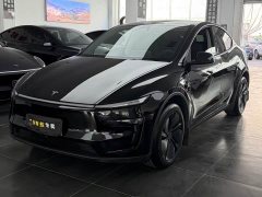 Tesla Model Y Rear-Wheel Drive - ფოტო 1