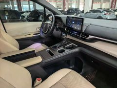 Toyota Sienna 2021 2.5L Hybrid Luxury - ფოტო 18