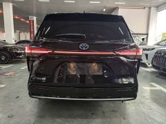 Toyota Sienna 2021 2.5L Hybrid Luxury - ფოტო 20