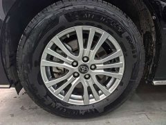 Toyota Sienna 2021 2.5L Hybrid Luxury - ფოტო 7