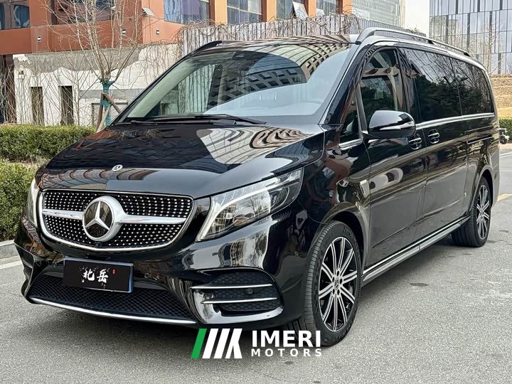 Mercedes-Benz V-Class V 260 L Long Wheelbase Luxury Edition