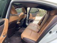 Lexus ES 300h Premium Edition - ფოტო 10