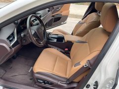 Lexus ES 300h Premium Edition - ფოტო 11