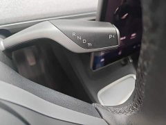Tesla Model Y Long Range All-Wheel Drive - ფოტო 10