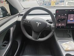 Tesla Model Y Long Range All-Wheel Drive - ფოტო 6