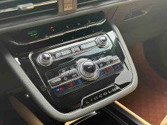 Lincoln Explorer 2.0T Two-Wheel Drive Elite - ფოტო 16