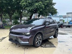 Lynk & Co 01 EM-P 1.5TD PHEV Halo - ფოტო 1