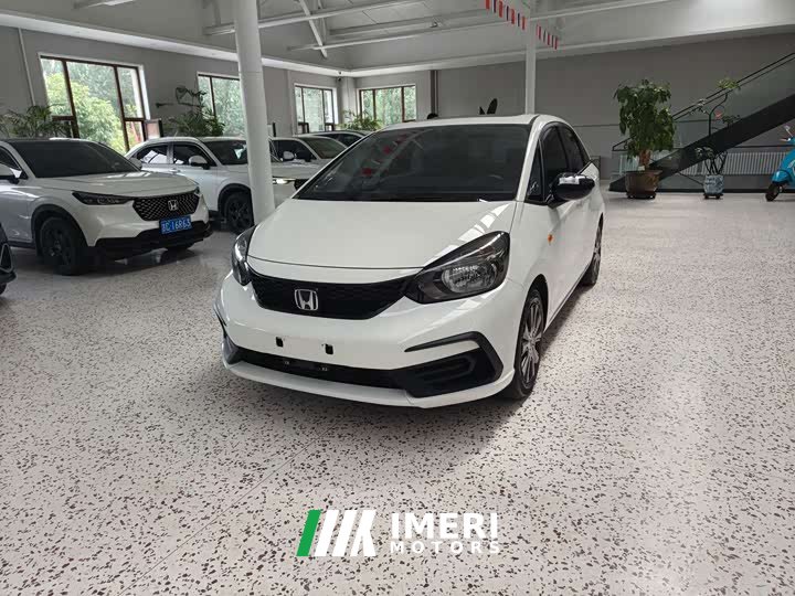 Honda Fit 1.5L CVT Trendy Sunroof Edition - ავტომობილი ჩინეთიდან