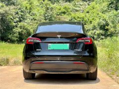 Tesla Model Y Rear-Wheel Drive - photo 5