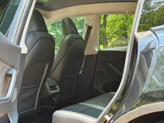 Tesla Model Y Rear-Wheel Drive - photo 8