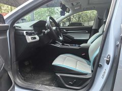 Geely Emgrand 4th Generation Champion Edition 1.5L CVT Luxury - ფოტო 9