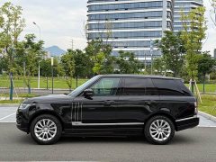 Land Rover Range Rover 3.0 L6 360PS Heritage Edition - ფოტო 4