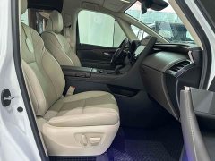 Toyota Vellfire Crown Hybrid 2.5L Executive Premier Edition - ფოტო 14