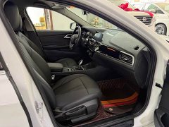BMW 1 Series 120i M Sport - photo 8
