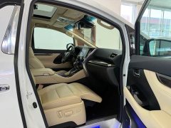 Toyota Vellfire 2020 Dual Motor 2.5L HV Premium Edition - ფოტო 10