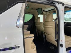 Toyota Vellfire 2020 Dual Motor 2.5L HV Premium Edition - ფოტო 12