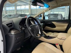 Toyota Vellfire 2020 Dual Motor 2.5L HV Premium Edition - ფოტო 6