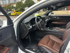 Volvo S60 2022 B4 Smart Luxury Edition - ფოტო 6