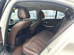 BMW 3 Series Facelift 320i M Sport Package - ფოტო 8
