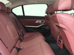 BMW 3 Series 320Li M Sport Package - ფოტო 19