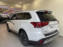 Mitsubishi Outlander 2020 2.0L FWD Comfort 7-Seater - ფოტო 9