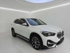 BMW X1 sDrive20Li Fashion - ფოტო 3