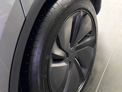 Tesla Model Y Rear-Wheel Drive - ფოტო 5